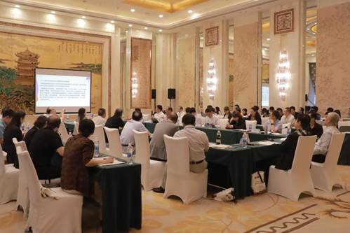 【图:分会场的全场图】