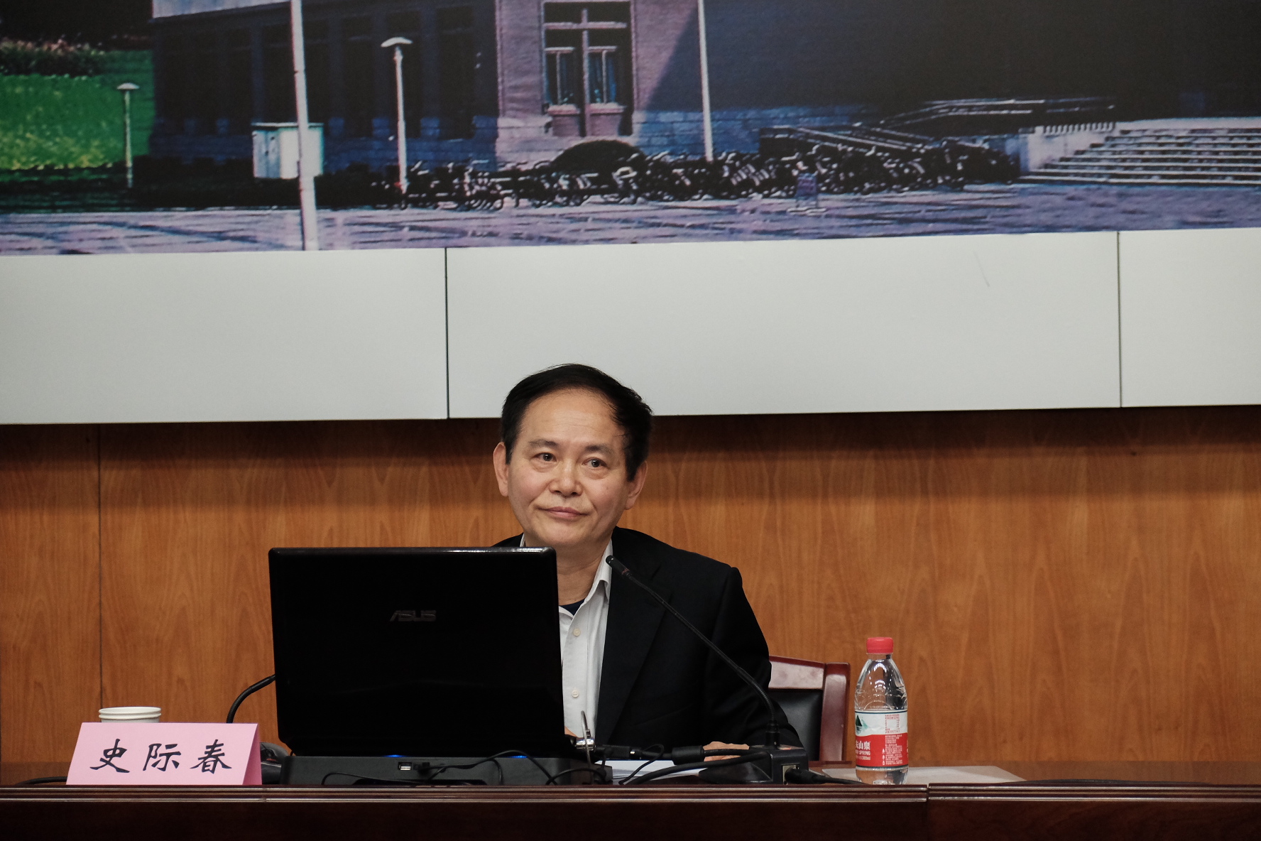 1479965613446497.jpg 1479965613446497.jpg