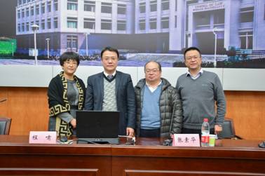 1511836648941062.jpg 武门事务处理/讲座申报/1.10程啸/20171125程啸老师讲座照片/合影.JPG